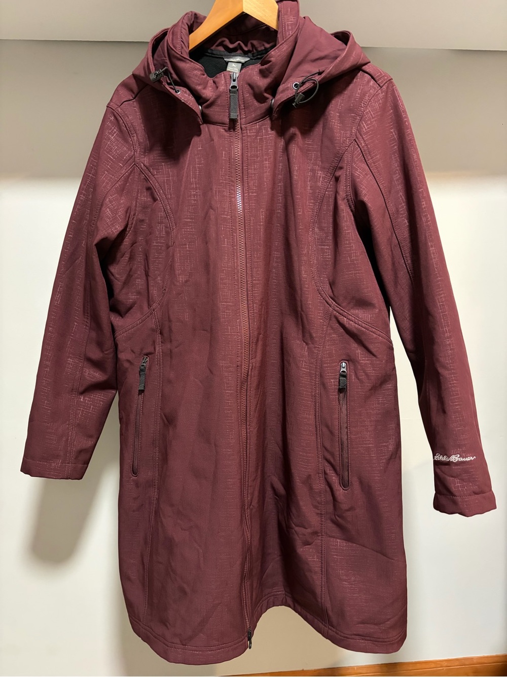 Eddie Bauer Women's Hooded Waterproof Long Trench Coat in Burgundy XXL